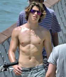 Hot Guys 64 62ed91f1e5199.jpg