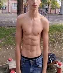 Hot Guys 64 62ed9221e4039.jpg