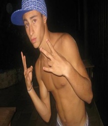 Hot Guys 64 62ed9266b5068.jpg