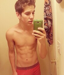Tiago Gay Tube Twink Boy Selfies 600e9ac7d734b.jpg