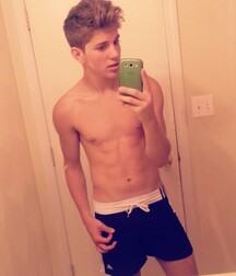 Tiago Gay Tube Twink Boy Selfies 600e9af1220ee.jpg
