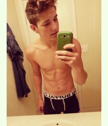 Tiago Gay Tube Twink Boy Selfies 600e9b04336b3.jpg