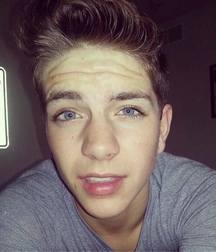 Tiago Gay Tube Twink Boy Selfies 600e9b20b2cda.jpg