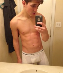 Tiago Gay Tube Twink Boy Selfies 600e9b2d9abea.jpg