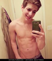 Tiago Gay Tube Twink Boy Selfies 600e9b6dc04b3.jpg