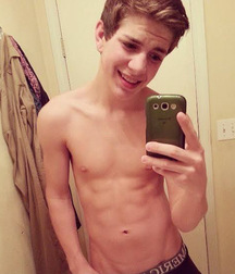 Tiago Gay Tube Twink Boy Selfies 600e9b7663f78.jpg