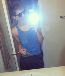 Tiago Gay Tube Twink Boy Selfies 600e9b9cca588.jpg