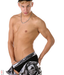 Luke Hamill Gay Tube 6026c080e910a.jpg