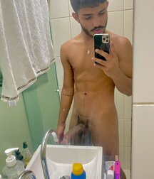 Roscariano Gay Tube 604fb17de3a3c.jpg