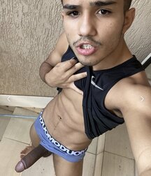 Roscariano Gay Tube 604fb1adaf0ed.jpg