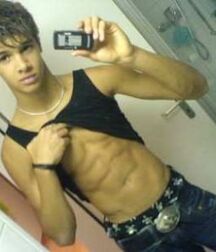 PC0002 Shirtless Guys Gay Tube 600742332abcf.jpg