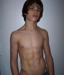 PC0002 Shirtless Guys Gay Tube 6007425d0f5a7.jpg