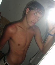 PC0002 Shirtless Guys Gay Tube 6007428e08ef7.jpg