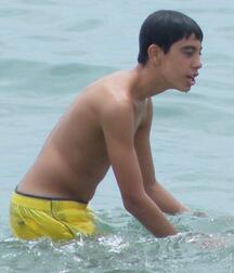 PC0002 Shirtless Guys Gay Tube 600742917ff7d.jpg