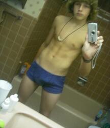 PC0002 Shirtless Guys Gay Tube 600742a396a19.jpg