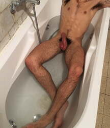 Twink Porn Bubble Butts & Nice Cocks 61b3eba4f2cee.jpg