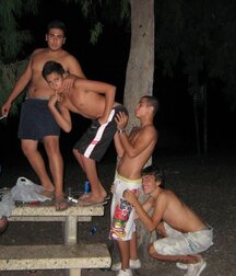 Straight Boys Raw 6011661170e9a.jpg