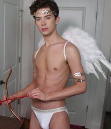 Chris Walsh The Star Gay Tube 6050c81b39f1e.jpg