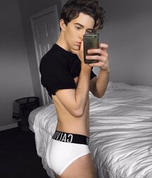 Chris Walsh The Star Gay Tube 6050c8bd3fe00.jpeg