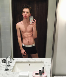 Chris Walsh The Star Gay Tube 6050c8c3619be.jpeg