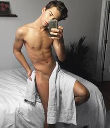 Chris Walsh The Star Gay Tube 6050c8e92df95.jpeg