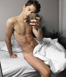 Chris Walsh The Star Gay Tube 6050c8ef5e4eb.jpeg