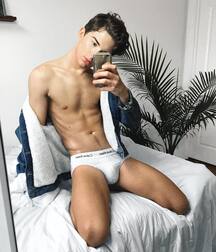 Chris Walsh The Star Gay Tube 6050c8f783dab.jpeg