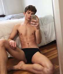 Chris Walsh The Star Gay Tube 6050c9511a6b7.jpeg