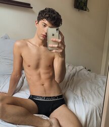 Chris Walsh The Star Gay Tube 6050c97ba451f.jpeg