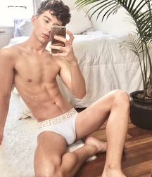 ChrisWalshTheStar 2 605142f391e22.jpeg