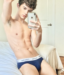 ChrisWalshTheStar 2 605142f5b4744.jpeg