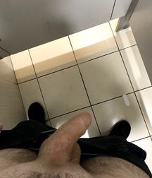 Cock Focus Gay Porn Boys 605f8c0ccc7a6.jpg
