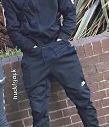 mecs de cité gay tube 601c0d498b3bc.jpg