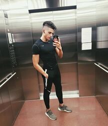 mecs de cité gay tube 601c0d64563d7.jpg