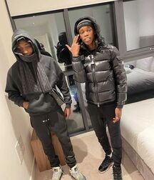 mecs de cité gay tube 601c0d67829b8.jpg