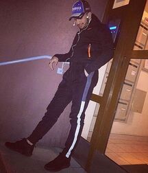 mecs de cité gay tube 601c0d95b8ce6.jpg