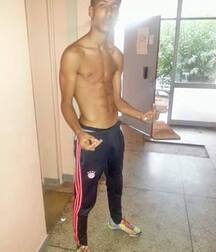 mecs de cité gay tube 601c0f458d80e.jpg