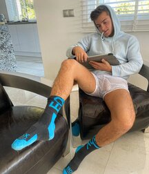 Leonsonit sexy porn gay tube 6061f316a6a1c.jpg