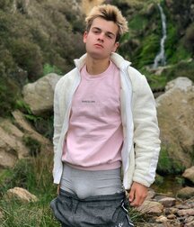 Leonsonit sexy porn gay tube 6061f33ae73db.jpg