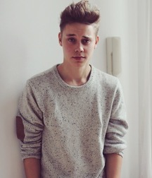 Hot Solo Boys Gay Tube 602991da1d6a5.jpg