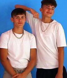 Hot Mixed Duo Boys Gay Tube 6029990916b66.jpg