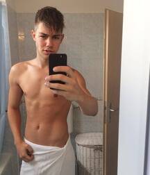 Hot Solo Shirtless Boys Tube 5 604404161d581.jpg