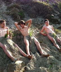 Hot Mixed Group Straight Boys Gay Tube 6 605913a8c3b86.jpg