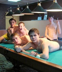 Hot Mixed Group Boys Straight Gay Tube 7 606093ad372b7.jpg
