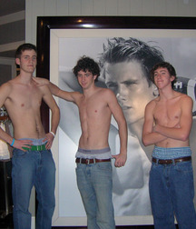 Gay Tube Hot Mixed Group Sporty 6094575770363.jpg