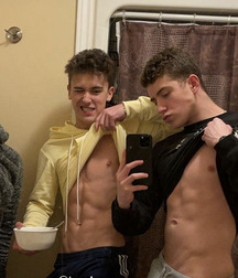 Gay Tube Hot Mixed Group Sporty 60945799f0c1d.jpg