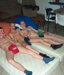 Hot Mixed Group Boys Twink Tube Porn 9 60a418754593e.jpg