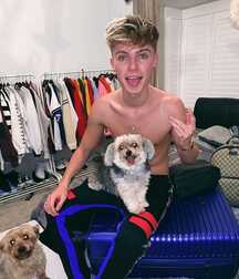 Hot Solo Shirtless Boys Twink Gay Tube 60a675d035fec.jpg