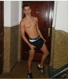 Hot Solo Shirtless Boys Twink Gay Tube 60a6764013cd7.jpg