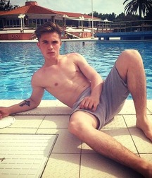 Hot Solo Shirtless Boys Twink Gay Tube 60a676716d744.jpg